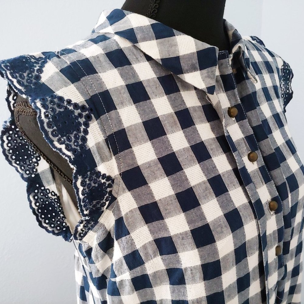 [SOLD] Dear Creatures Trinette Shift Dress Embroidered Gingham - Picture 6 of 14